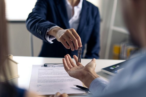 Find your dream home with a top real estate agency in spain